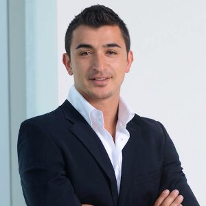 Agent Photo