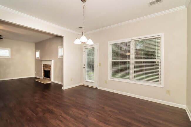 27 Oakbrook Dr SW, Cartersville, GA 30120 - photo 6