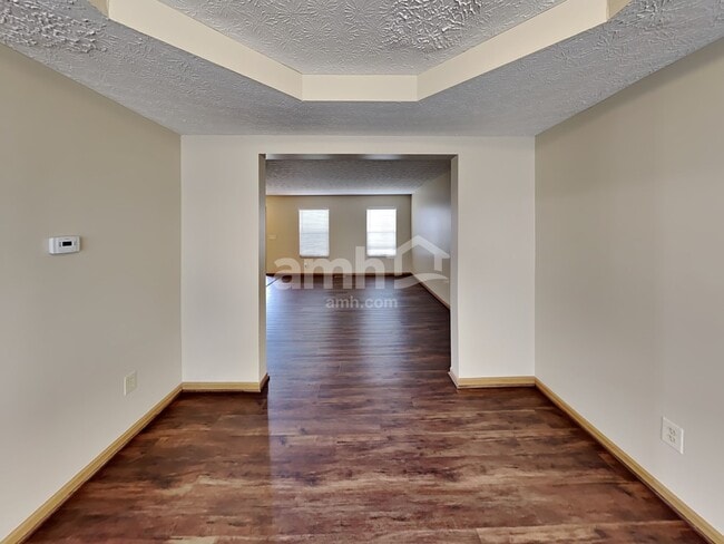 5734 Cedar Lawn Dr, Groveport, OH 43125 - photo 7