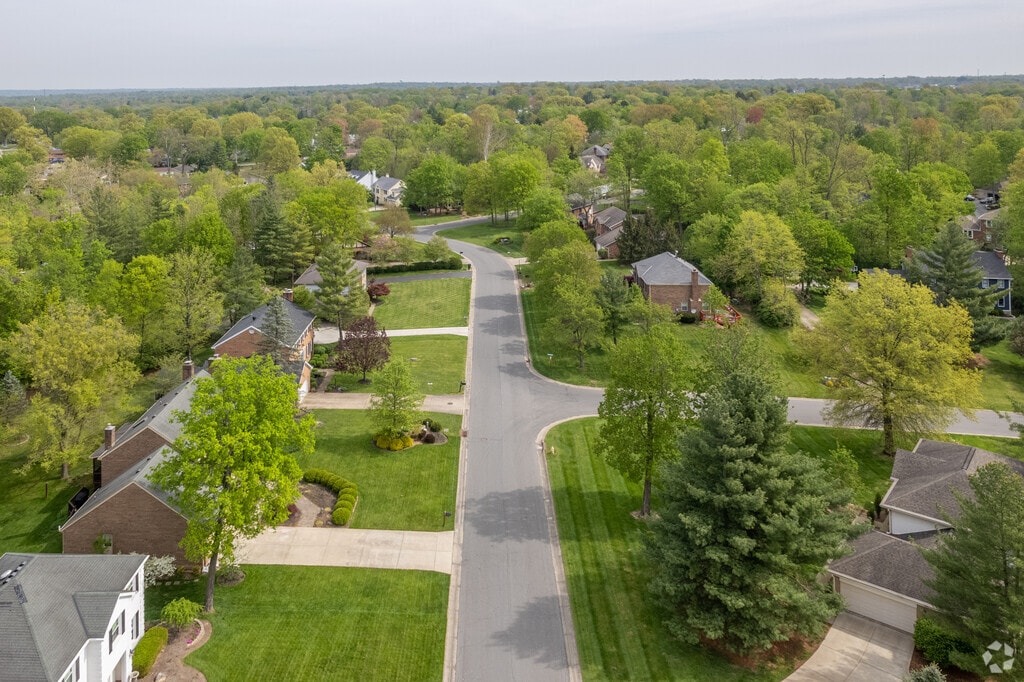 About Fruit Hill Schools, Demographics, Things to Do