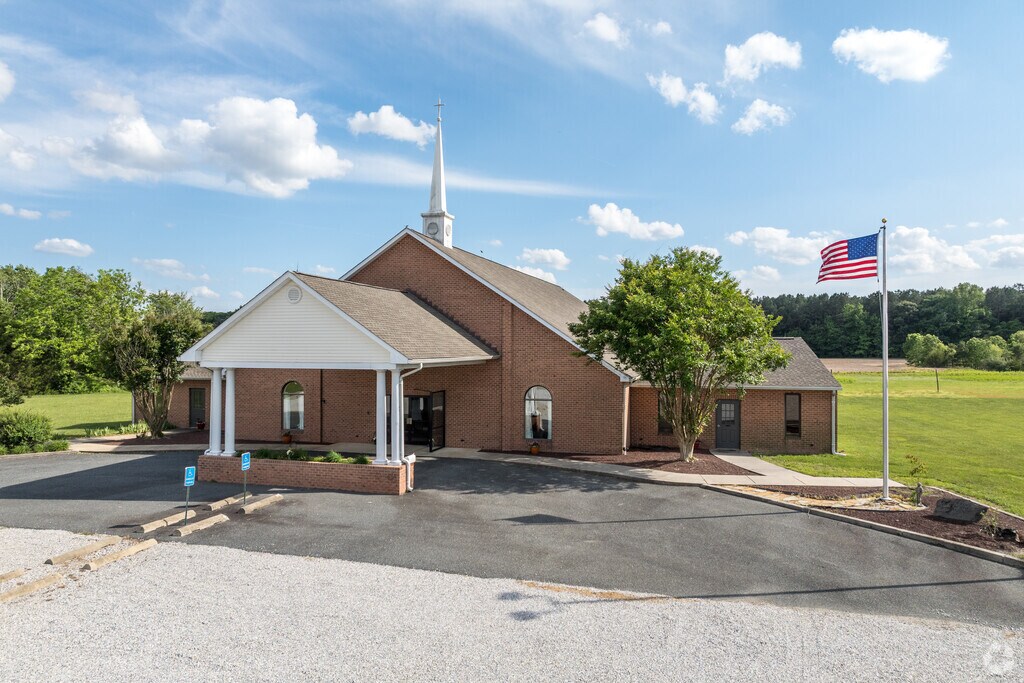 Barren Creek Christian Academy currently enrolls 29 students in grades 3 through 9.