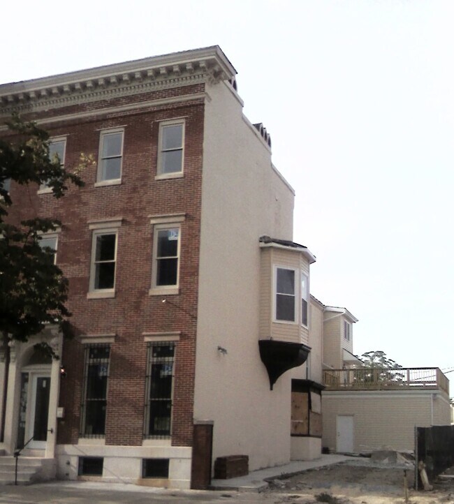 1012 W Lafayette Ave Unit 2F, Baltimore, MD 21217