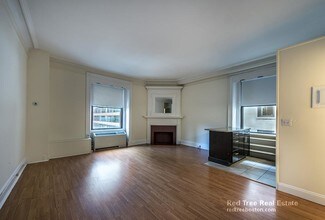 62 Boylston St Unit 121, Boston, MA 02116