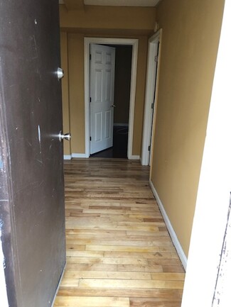 317 William St, East Orange, NJ 07017