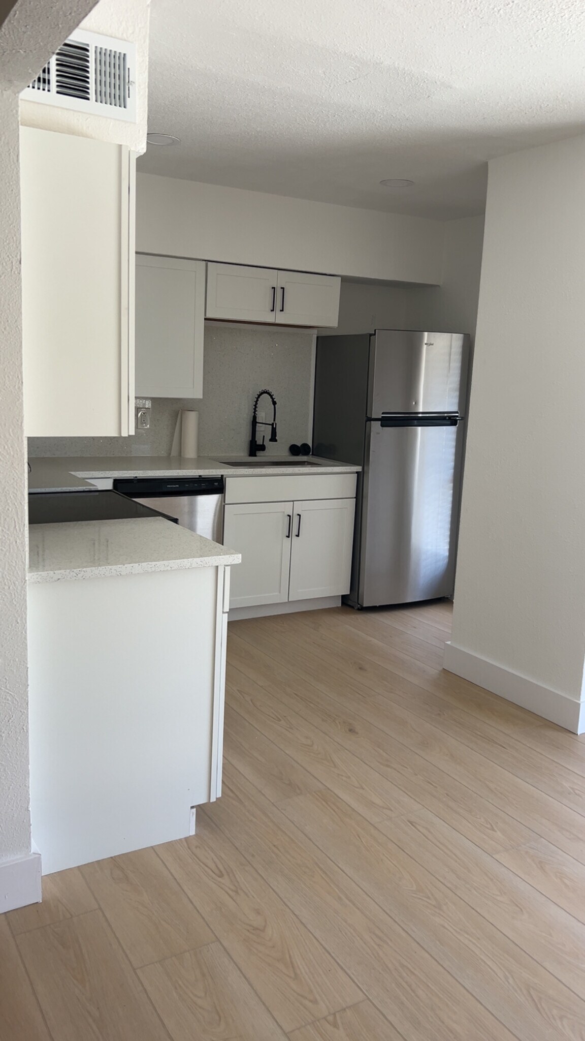 4664 Matilda St unit F, Dallas, TX 75206 - photo 1