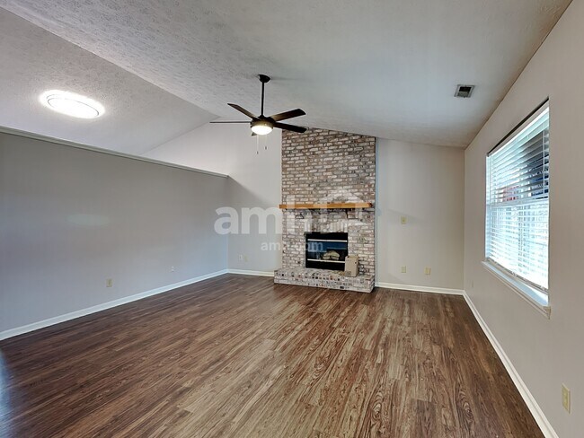 489 E Quail Ridge Dr, Westfield, IN 46074 - photo 7