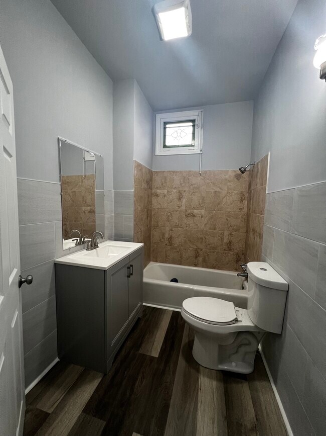 816 E High St unit 1, Pottstown, PA 19464 - photo 5