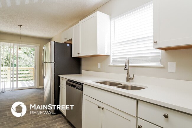 1629 5 Acre Rd, Birmingham, AL 35061 - photo 7