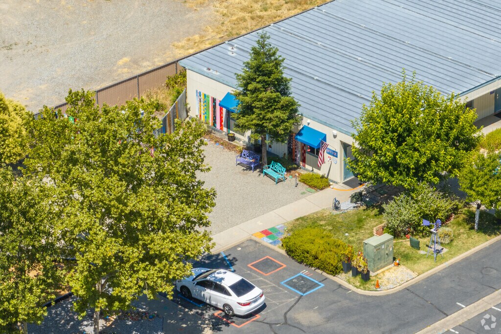 Monarch Learning Center is located in Bonnyview.
