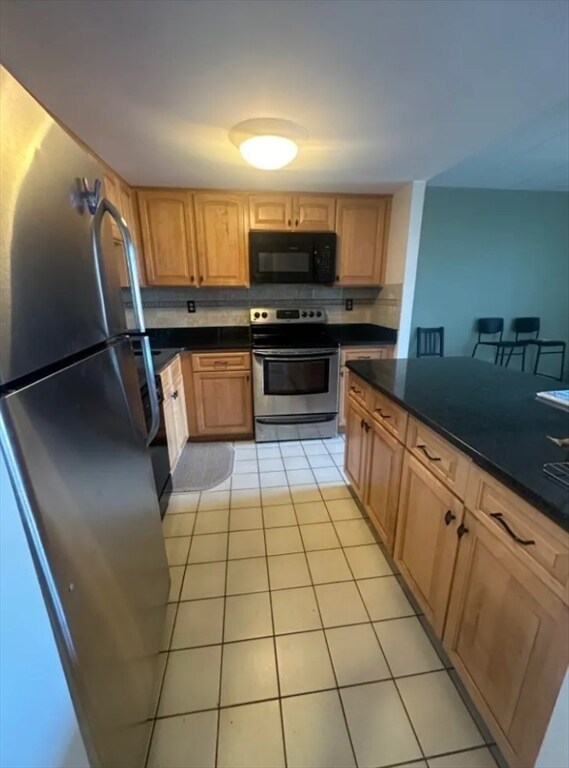 85 Brainerd Rd Unit 307, Boston, MA 02134