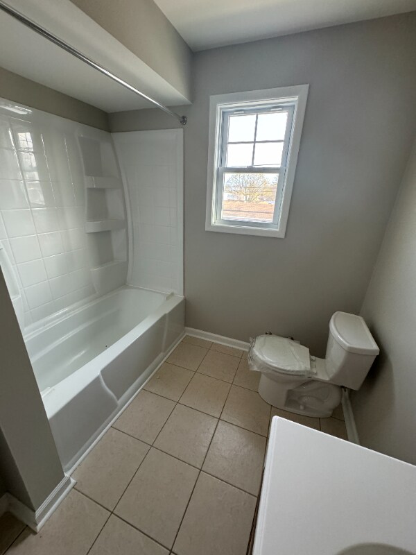 302 Bartram Ave unit 2Fl, Essington, PA 19029 - photo 6