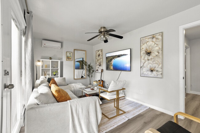 4989 Randlett Dr unit ID1283131P, La Mesa, CA 91942 - photo 2