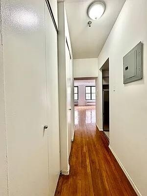 324 Pearl St Unit 4D, New York, NY 10038