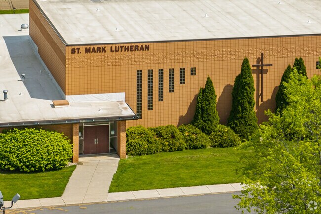 A close entrance makes pickups and drop-offs at St Mark Lutheran School easy.