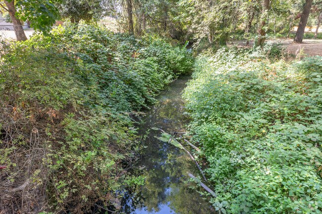 Burnt Bridge Creek winds through Kevanna Park’s northern edge, adding natural beauty to the area.