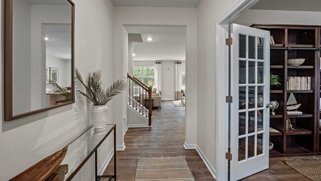 204 Lake Tyler Dr unit 36200748, New Bern, NC 28560 - photo 2