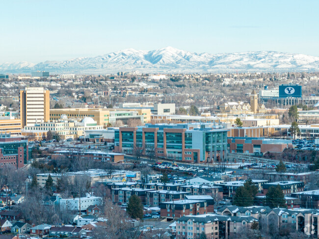 The Foot Hills Neighborhood is within walking distance of Brigham Young University.