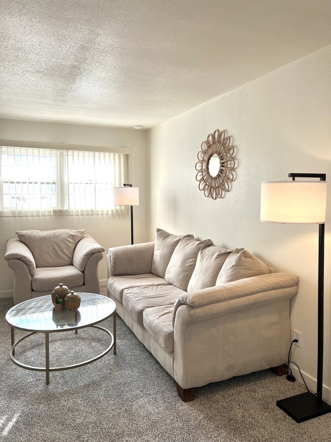 1526 Lake Elmo Dr, Billings, MT 59105