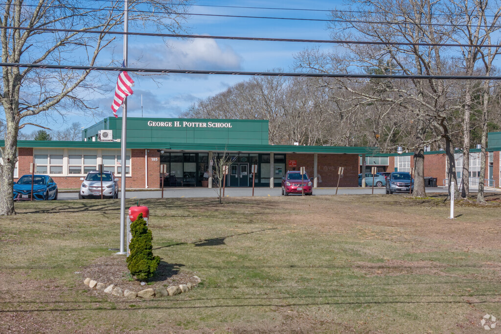 The George H. Potter Elementary School opened in 1957 to serve children in Pre-K to 5th grade.