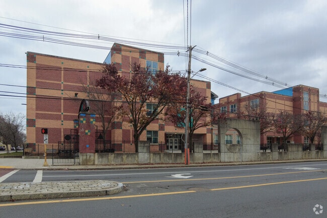 William A Berkowitz Elementary School in Chelsea has an overall grade of C- on Niche.