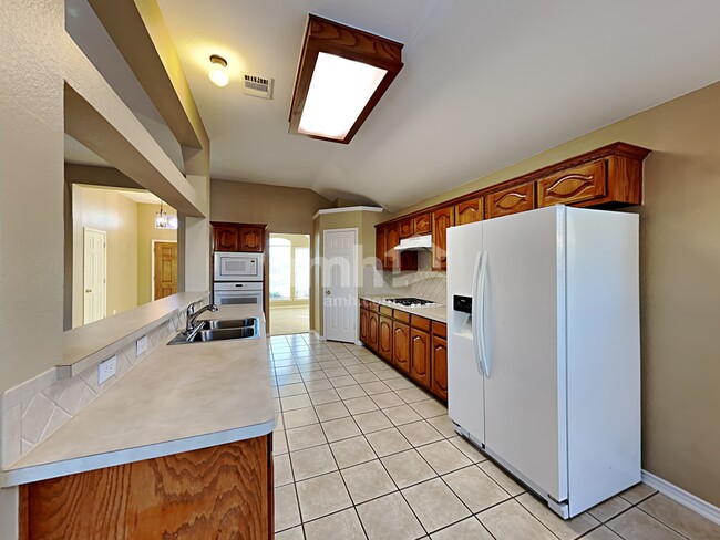 2710 Beacon Hill Dr, Rockwall, TX 75087 - photo 4