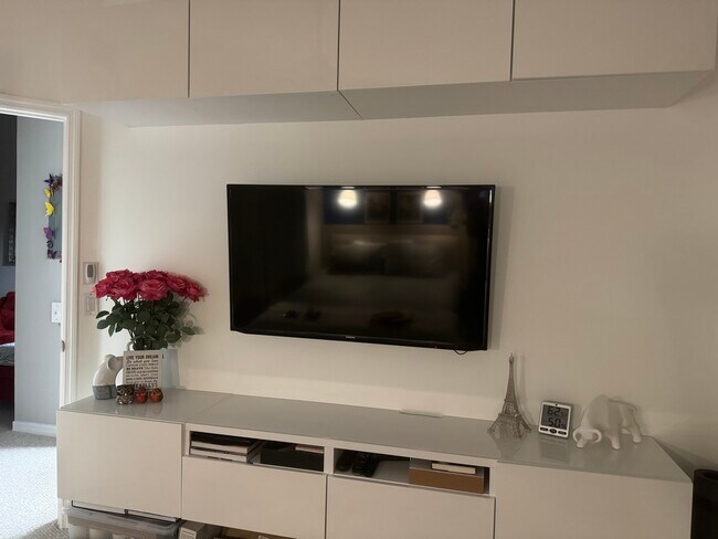 2151 NW 77th Way unit 203, Hollywood, FL 33024 - photo 3