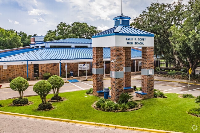 Amos P. Godby High School in Tallahassee has excellent programs for higher education.