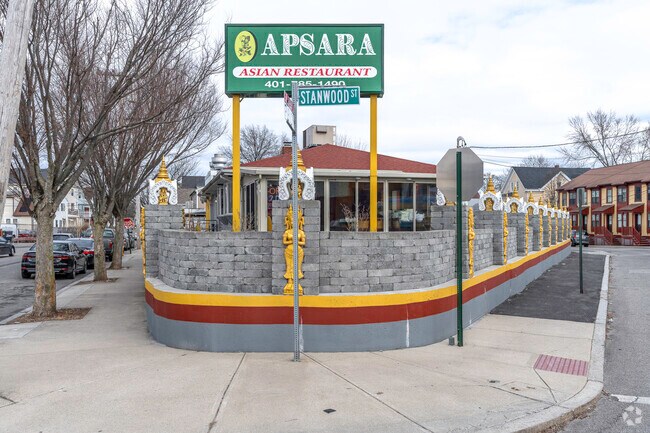 Apsara Asian Restaurant in Elmwood