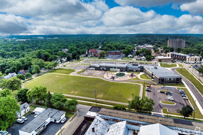 The Edison Environmental Science Academy is a Kalamazoo Public School.