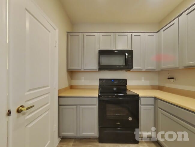 6410 S 72nd Ln, Laveen, AZ 85339 - photo 5