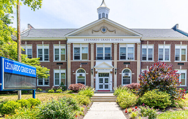 Leonardo Elementary School