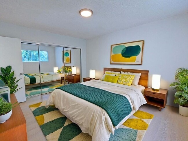 1330 N Gardner St unit 208, Los Angeles, CA 90046 - photo 3