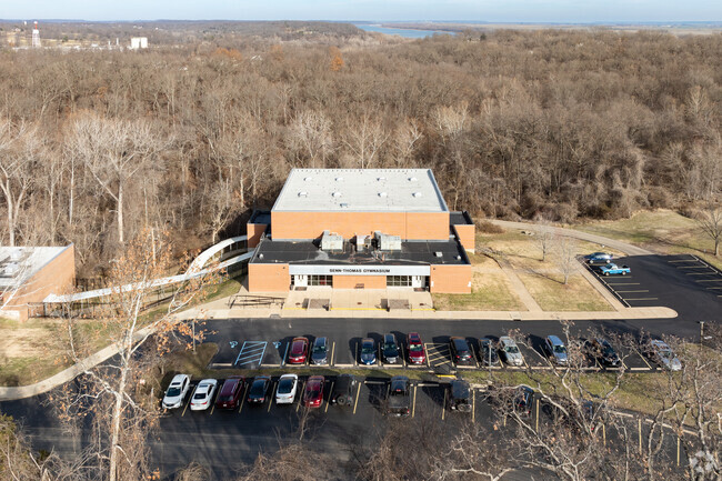 Senn-Thomas Middle School in Herculaneum, MO aligns with Missouri state standards.