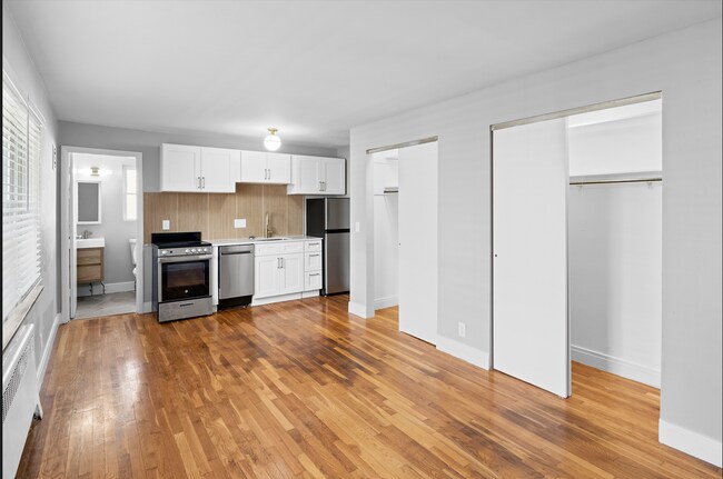 Flats at Wasson Way - Studio