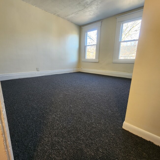 113 Sterling St, Rochester, NY 14606 - photo 7