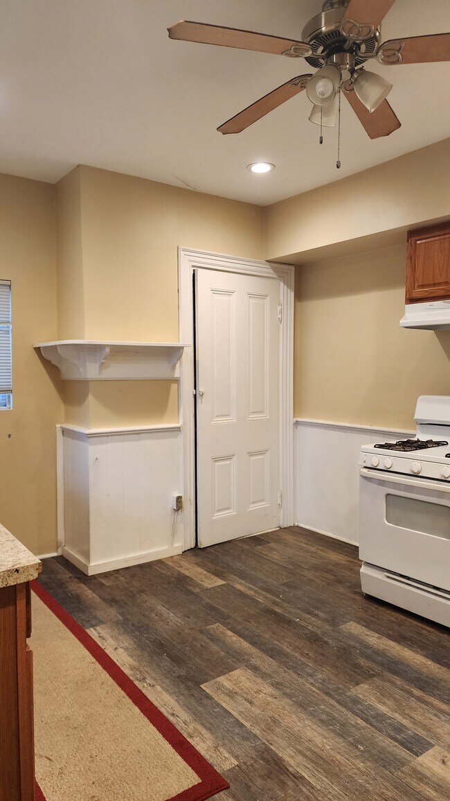 4801 Sciota St unit 1, Pittsburgh, PA 15224 - photo 4