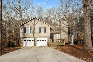 151 Chantilly Ln, Lawrenceville, GA 30043