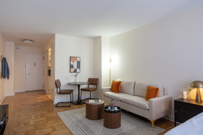 30 Park Ave unit ID1013675P, New York, NY 10016 - photo 2