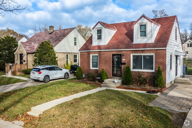 McGovern Park offers a variety of home styles in the neighborhood.