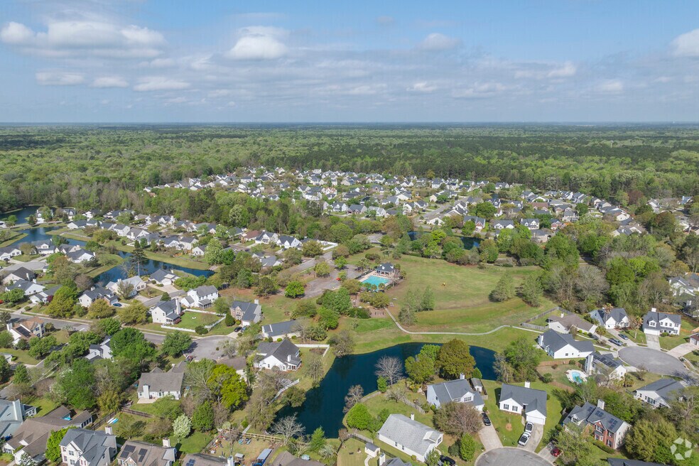 NH_VillageGreen_565055_P2_V1_KN_041525