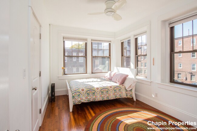 49 Alton Place unit 2, Brookline, MA 02446 - photo 4