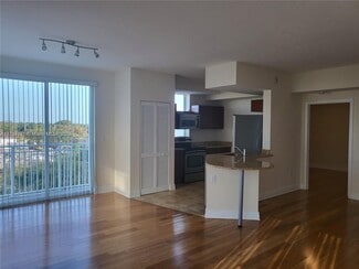 7275 SW 90th Way Unit 402, Kendall, FL 33156
