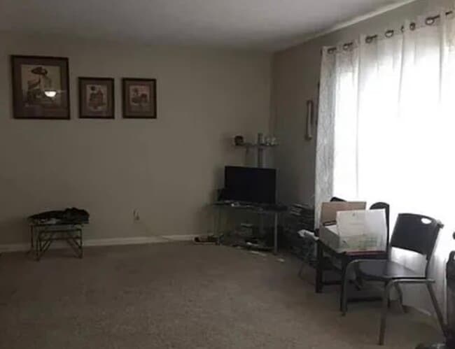 391 Pleasant Oak Ct SW, Marietta, GA 30008 - photo 4