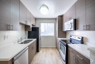 16815 Kingsbury St, Granada Hills, CA 91344