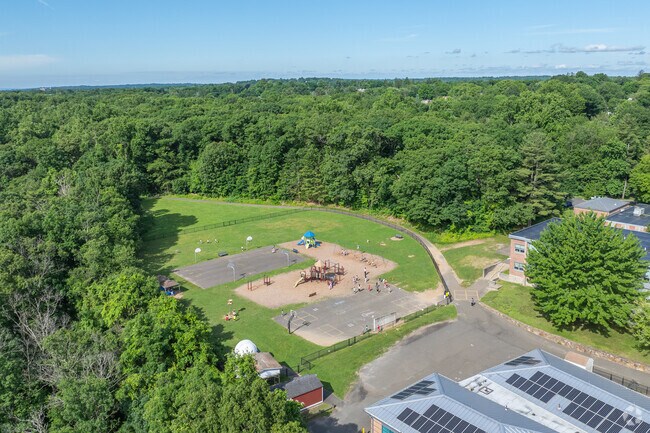 Middlebrook School at 220 Middlebrooks Ave, Trumbull, CT 06611.