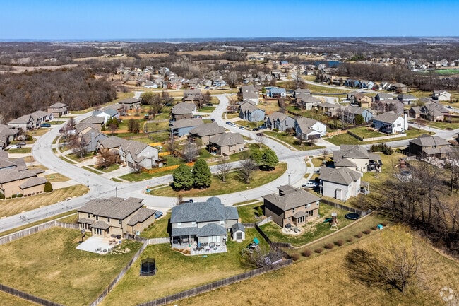 Diverse architecture defines the residential landscape of I-435 West KC-KS.