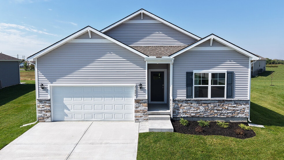 21806 Lucca Ln, Peculiar, MO 64078 - photo 1