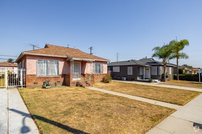 Quaint bungalows in Willowbrook are generally lower than the LA county average.