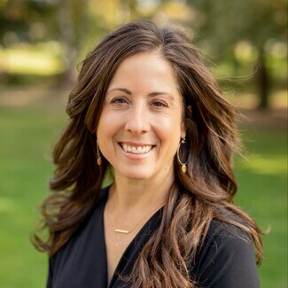 Angela English