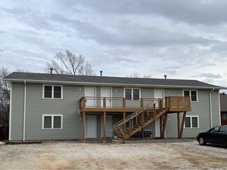 811 N Pleasant St Unit . F, Springdale, AR 72764